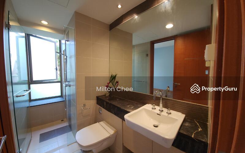 The Berth by the Cove