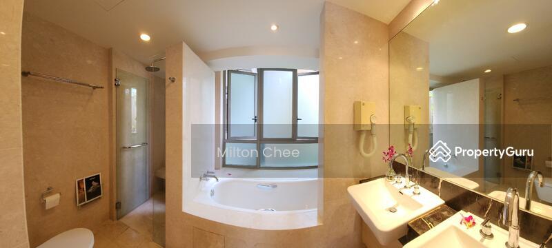 The Berth by the Cove