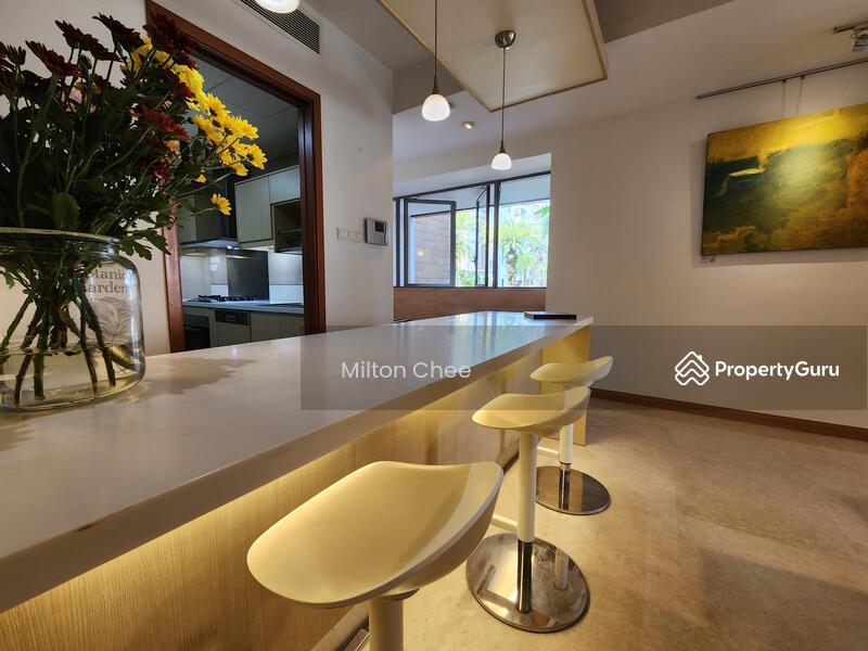 The Berth by the Cove