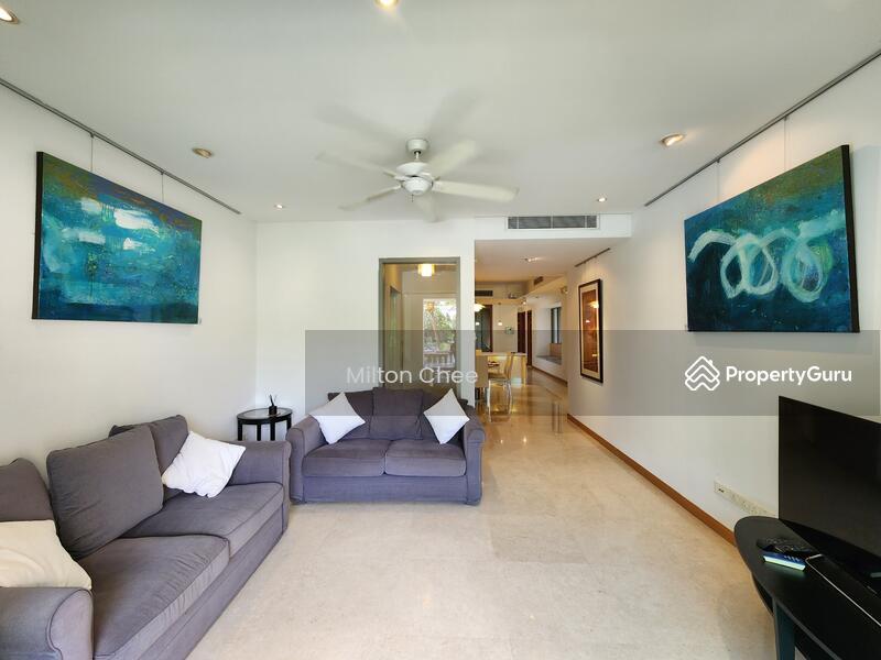 The Berth by the Cove