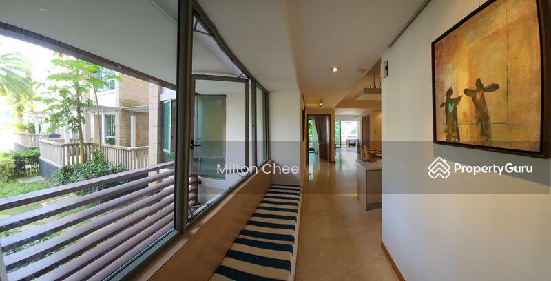 The Berth by the Cove