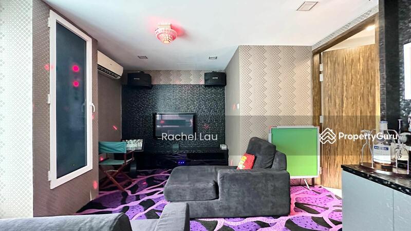 Corner Terrace At Andrew Terrace