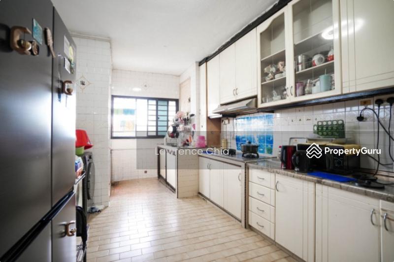 332 Jurong East Avenue 1