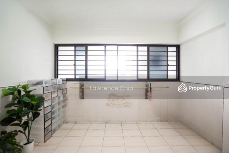 332 Jurong East Avenue 1