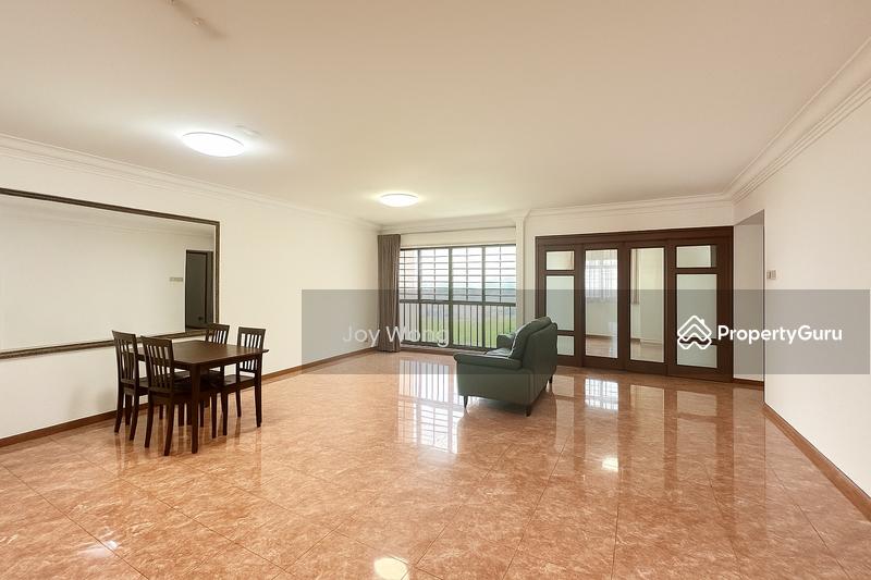 Prop-GPT: HDB Flat: D19 Sengkang 292A Compassvale Street