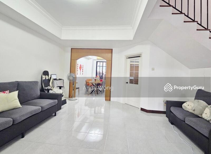 Seletar Place - Beautiful Cul De Sac Freehold Terrace House