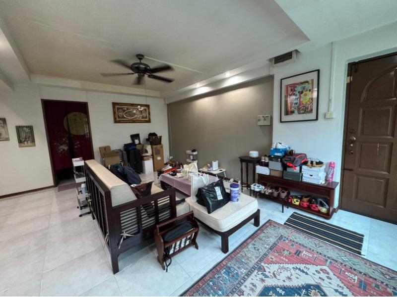 Prop-GPT: HDB Apartment: D22 Boon Lay 866 Jurong West Street 81