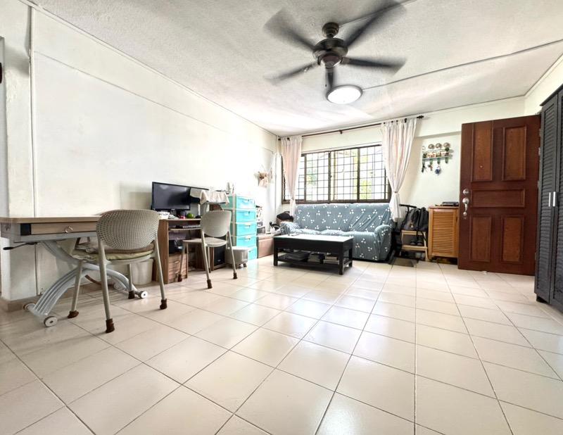 82 Bedok North Road HDB Apartment For Sale, $518,000, 3 Bed 2 Bath 990 sqft $523.00 psf