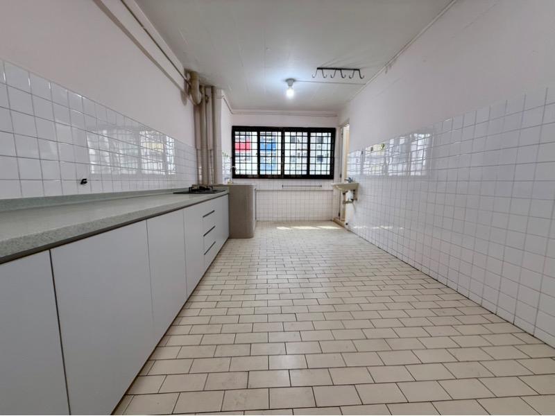 710 Yishun Avenue 5 HDB Apartment For Sale, $454,000, 2 Bed 2 Bath 64 sqft $7,094.00 psf