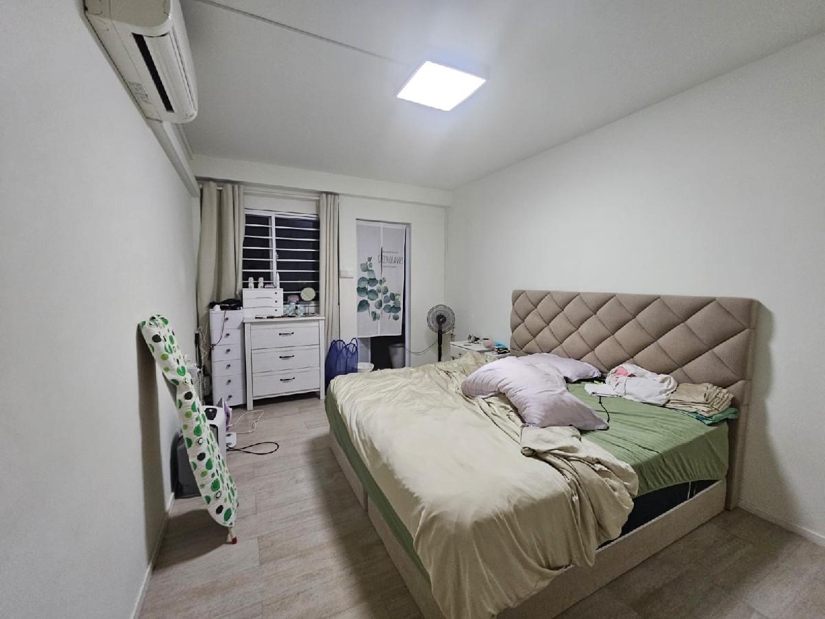 627 Yishun Street 61 HDB Apartment For Sale, $638,000, 3 Bed 2 Bath 1,152 sqft $554.00 psf