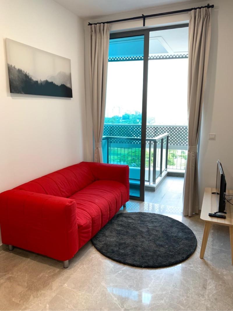 Prop-GPT: Apartment: D07 Beach Road City Gate
