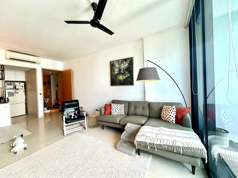 The Crest Condominium For Sale, $2,750,000, 3 Bed 3 Bath 1,228 sqft $2,239.00 psf