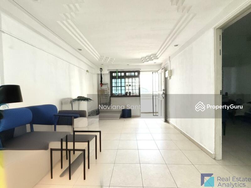 Prop-GPT: HDB Flat: D14 Geylang 11 Upper Boon Keng Road
