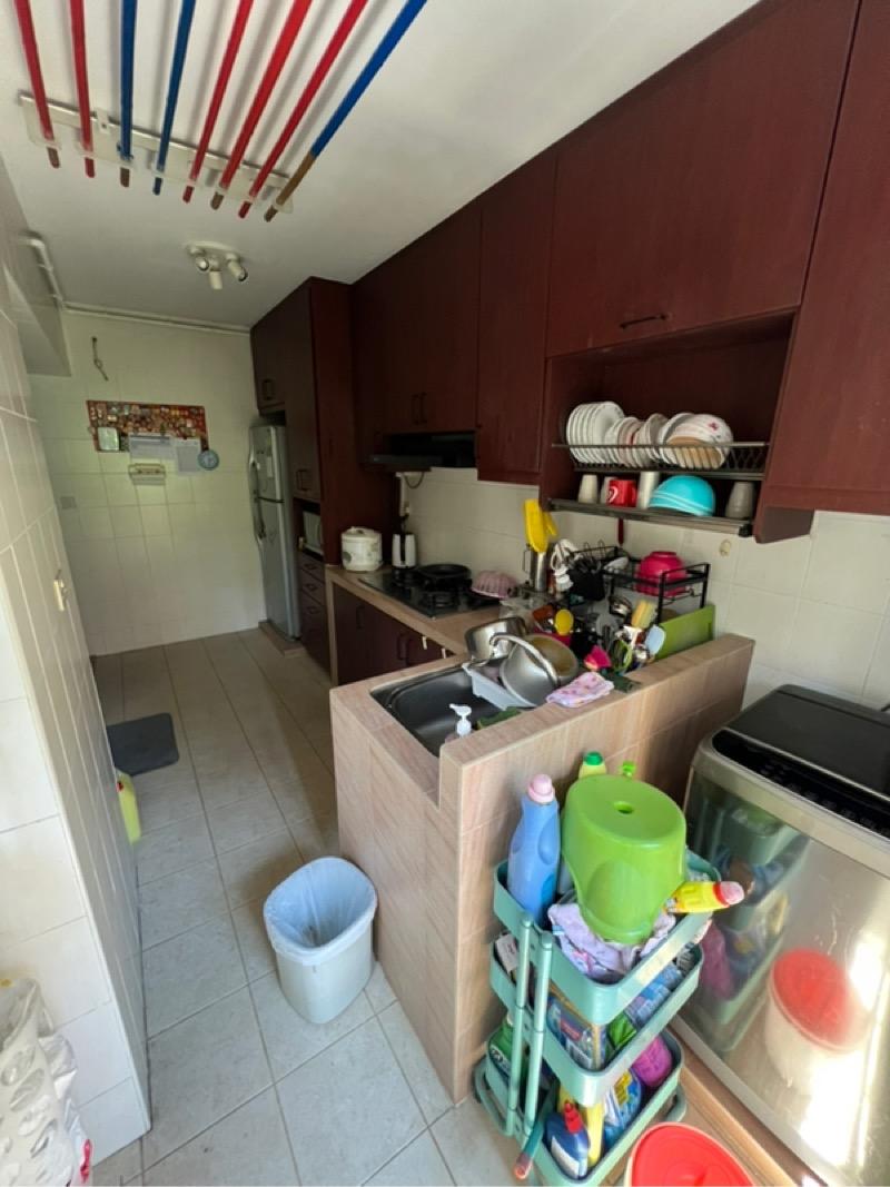 77A Redhill Road HDB Apartment For Sale, $920,000, 2 Bed 2 Bath 1,076 sqft $855.00 psf