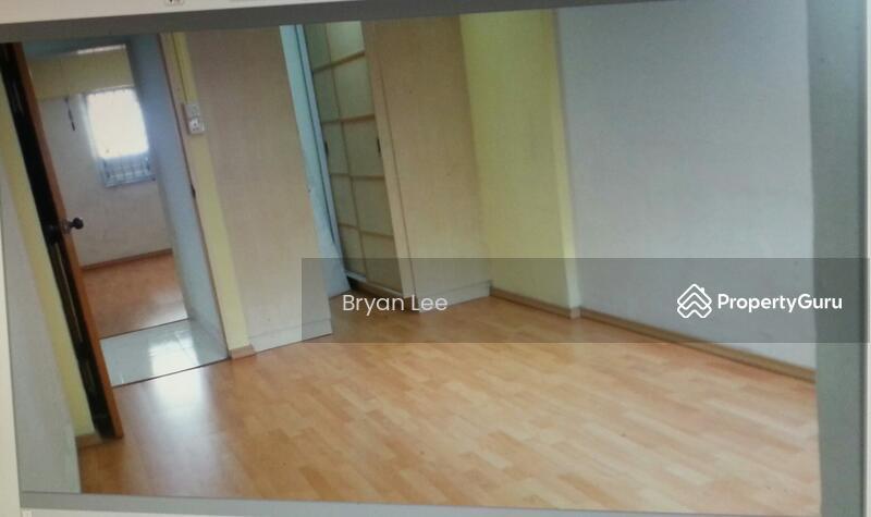 Prop-GPT: HDB Flat: D16 Bedok 23 Bedok South Avenue 1