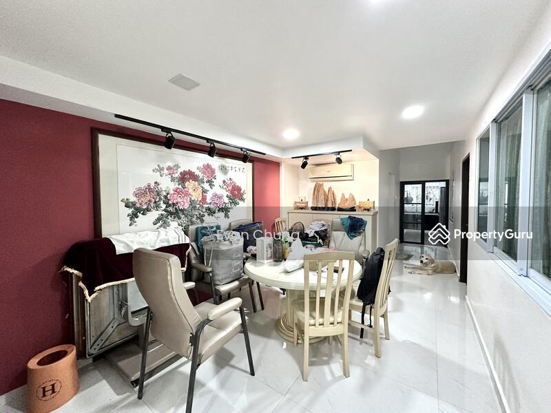 Jalan Chengam Terrace 3mins to CHIJ St Nicholas Girls’ School