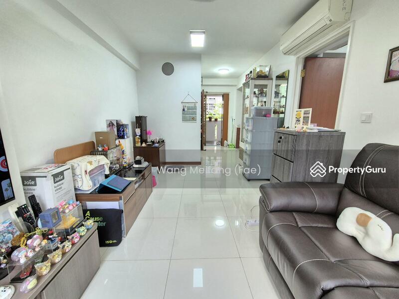 Prop-GPT: HDB Flat: D25 Woodlands 694D Woodlands Drive 62
