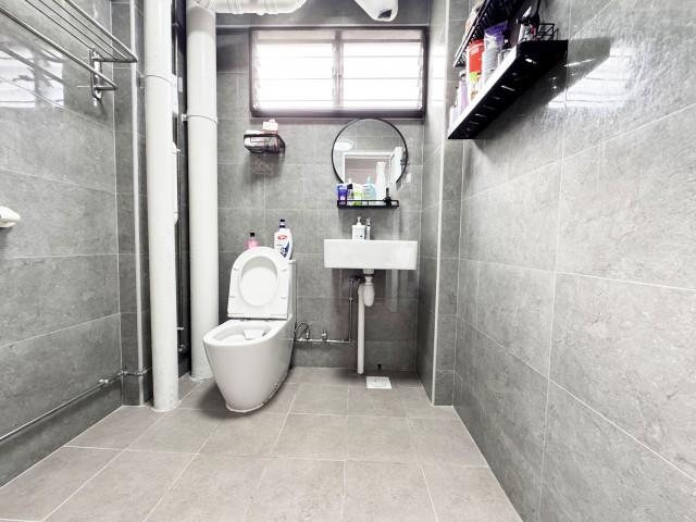 874 Yishun Street 81 HDB Apartment For Sale, $635,000, 3 Bed 2 Bath 1,119 sqft $567.00 psf