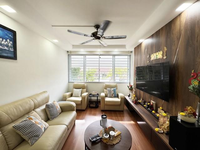 874 Yishun Street 81 HDB Apartment For Sale, $635,000, 3 Bed 2 Bath 1,119 sqft $567.00 psf