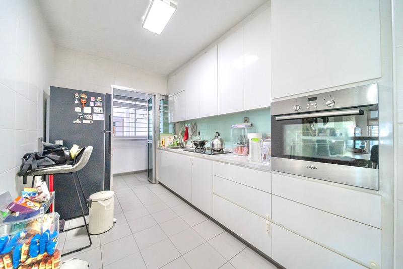 426C Yishun Avenue 11 HDB Apartment For Sale, $596,888, 3 Bed 2 Bath 990 sqft $603.00 psf