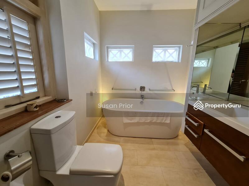 Lotus Joo Chiat Place Super Spacious 3+2