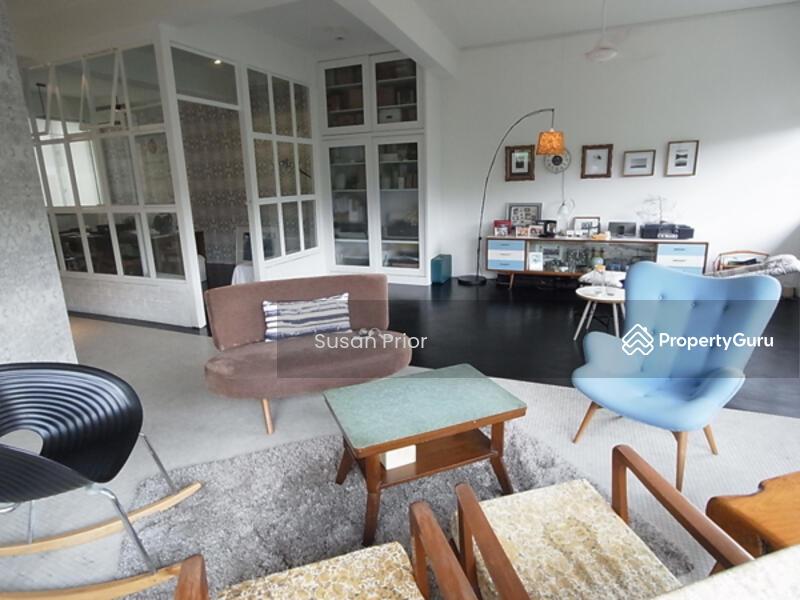 Prop-GPT: Walk-up Apartment: D03 Tiong Bahru BIGGEST TIONG BAHRU BEST TENURE