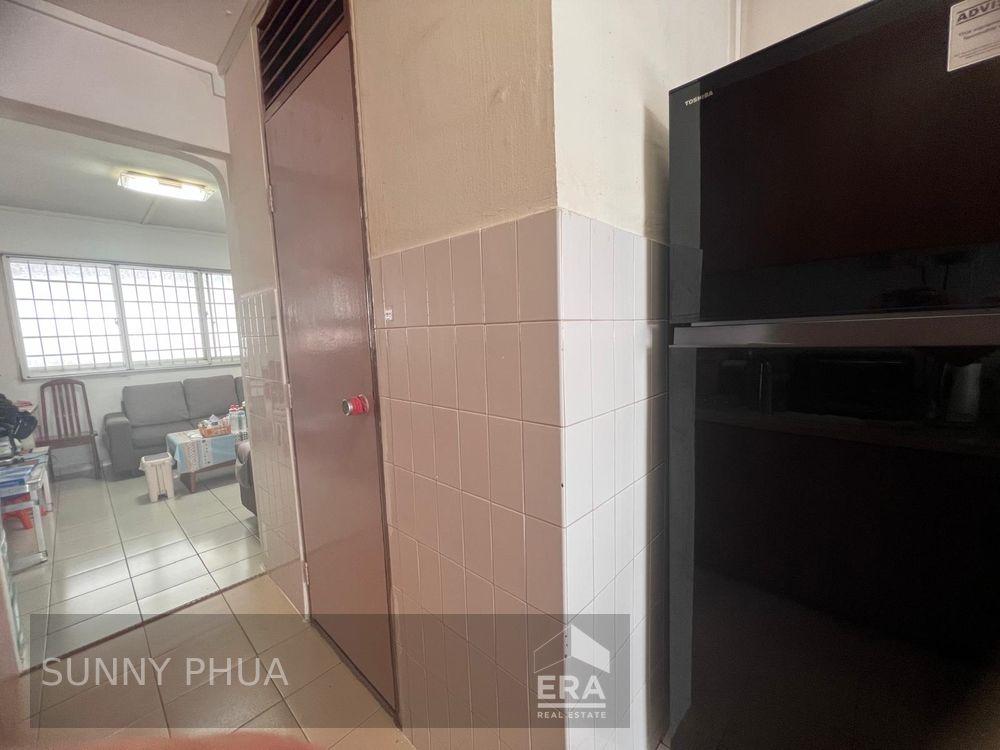 No Extension, Next to Corner, Hip Paid, Near Mosque, Hawker Centre