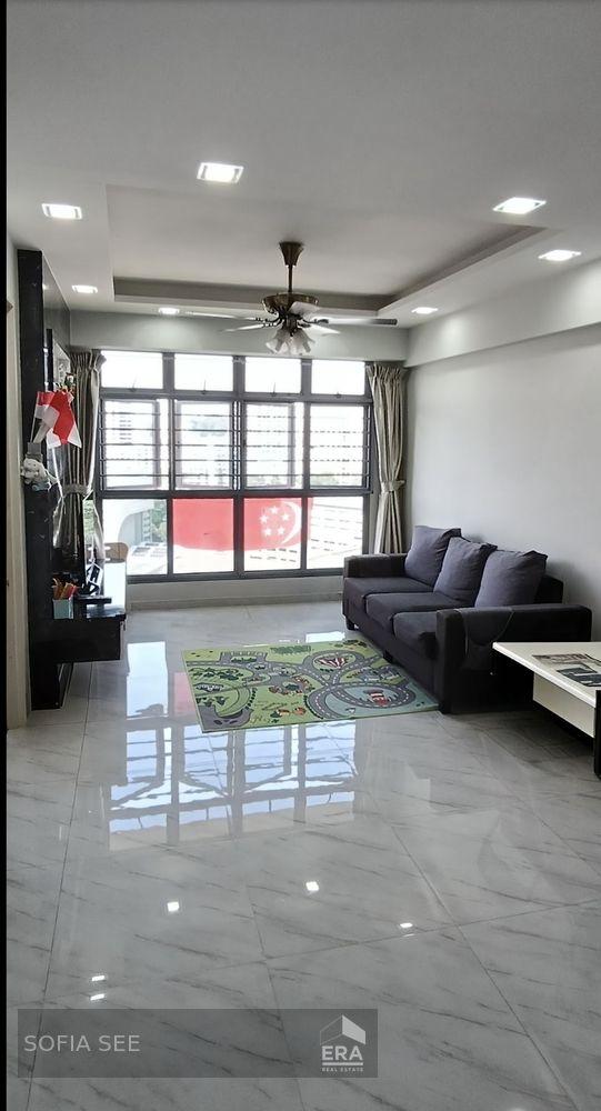 Mins to Queenstown Mrt and Just Mop