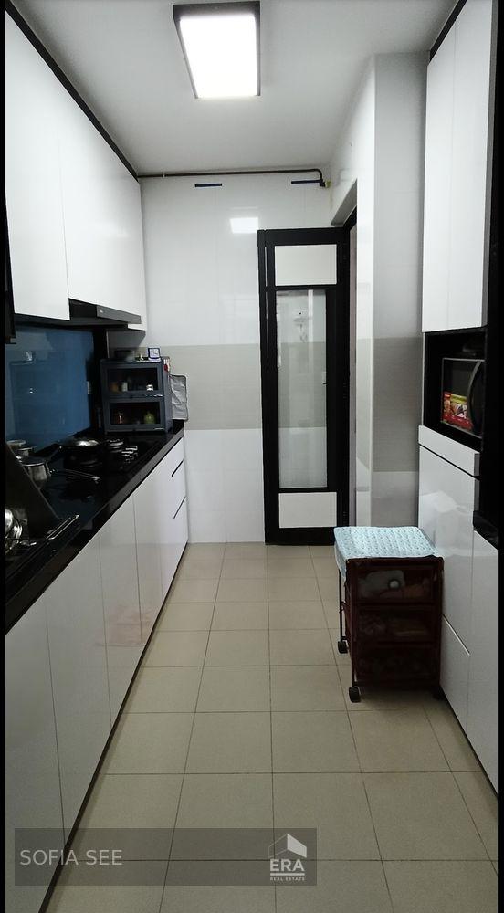 Mins to Queenstown Mrt and Just Mop