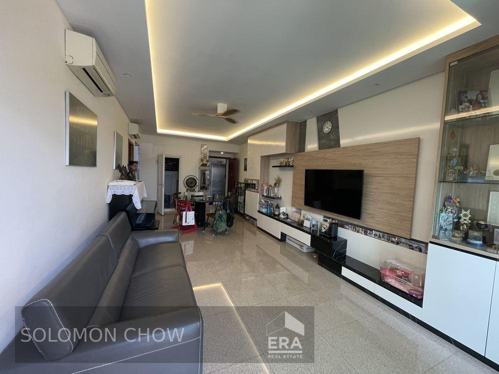 Prop-GPT: Condominium: D19  Parry Court