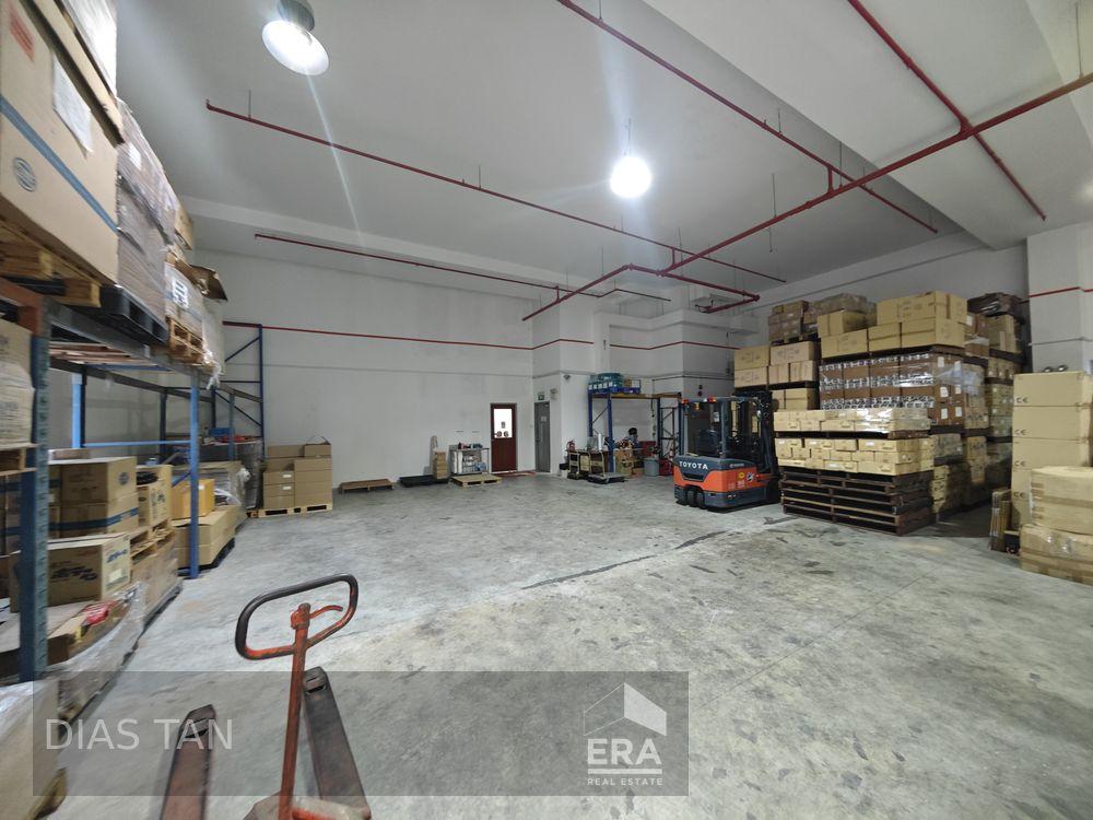 Prop-GPT: Industrial: D08  Jalan Lembah Kallang