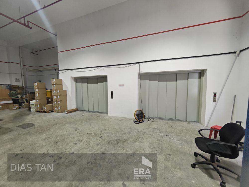 Rare City-fringe Built-up B1 Industrial; Valued $12m; Near Mrt