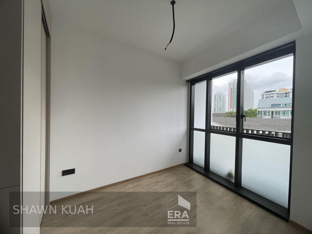 Freehold Ready to Move In. Brand New. Mins Walk to Farrer Park Mrt