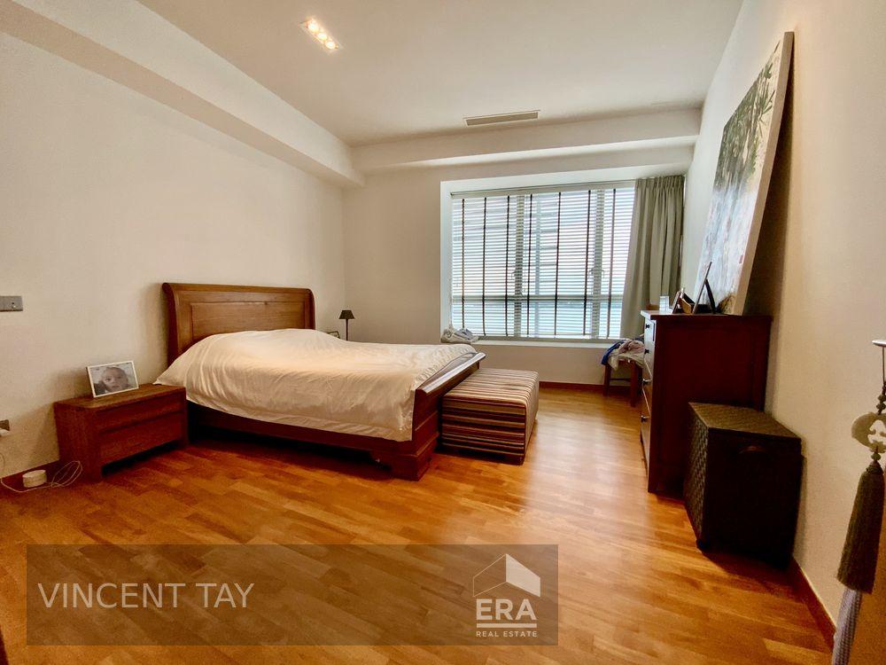 Prop-GPT: Condominium: D04 Sentosa The Oceanfront @ Sentosa Cove