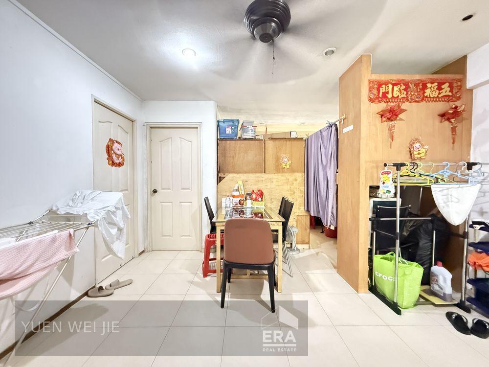 Shophouse for Sale: Clementi West Street 2, Clementi, D05, 120727