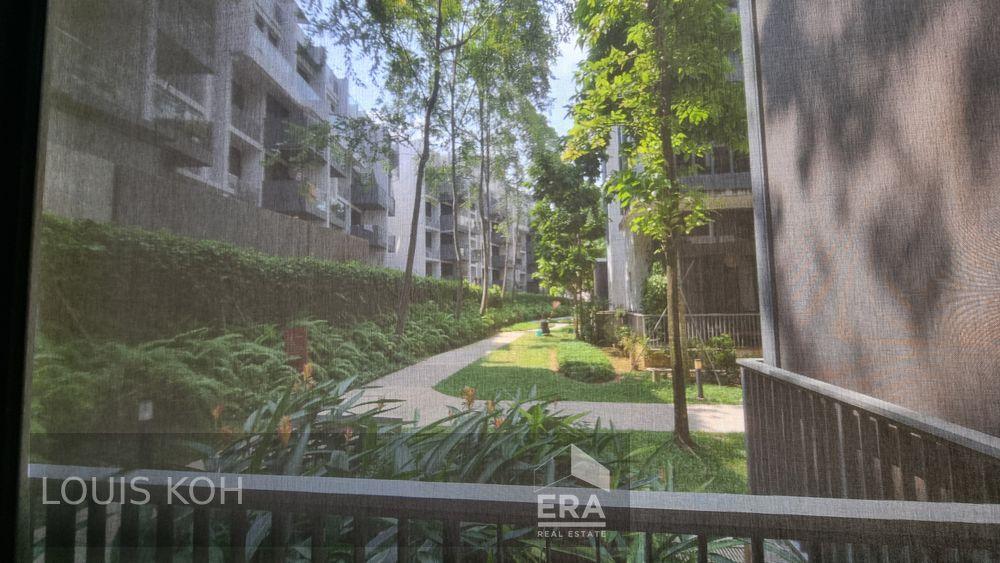 Prop-GPT: Condominium: D21  The Creek @ Bukit