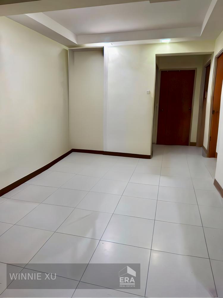 Unblock View With Excellent Connectivity and Amenities