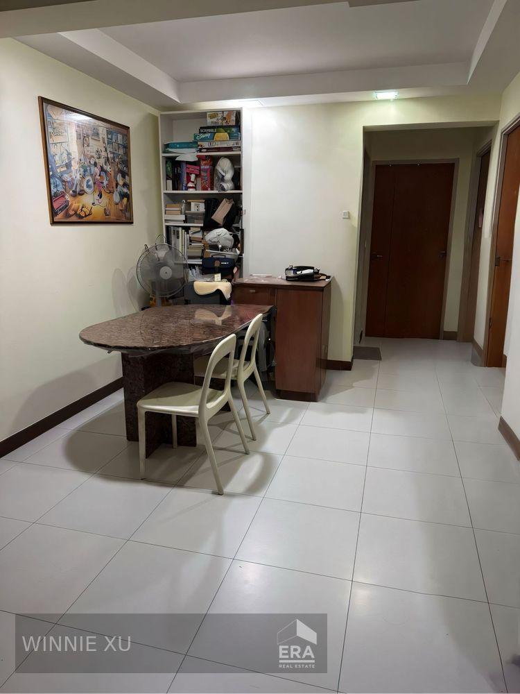 Unblock View With Excellent Connectivity and Amenities