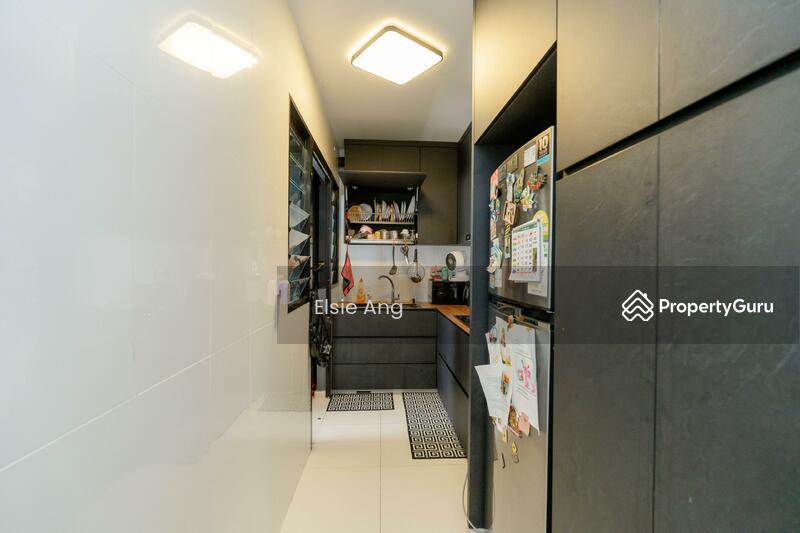 601D Tampines Avenue 9