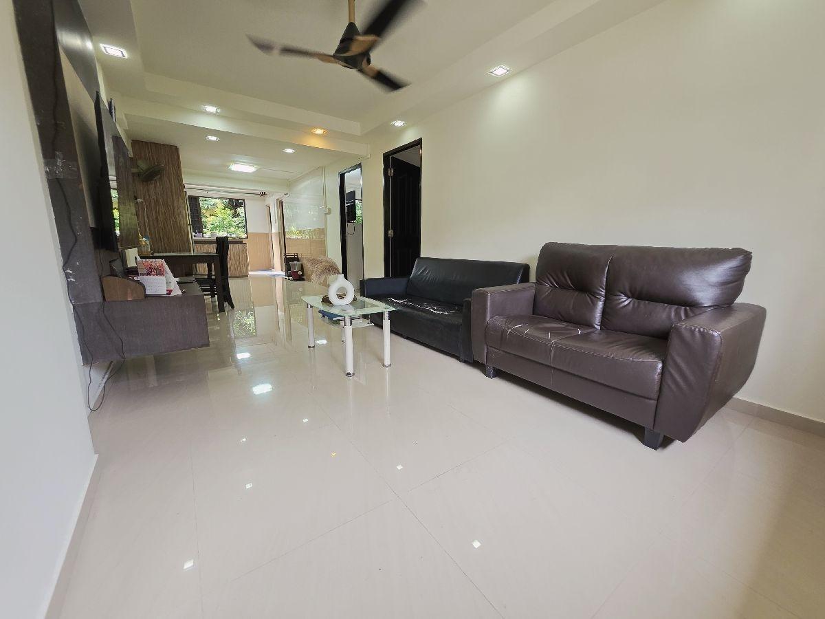 Prop-GPT: HDB Apartment: D04 Telok Blangah 30 Telok Blangah Rise