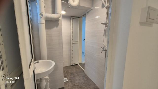 Best Toa Payoh hdb 3I | ground floor | renovated HDB Apartment For Sale, $410,000, 2 Bed 1 Bath 700 sqft $586.00 psf