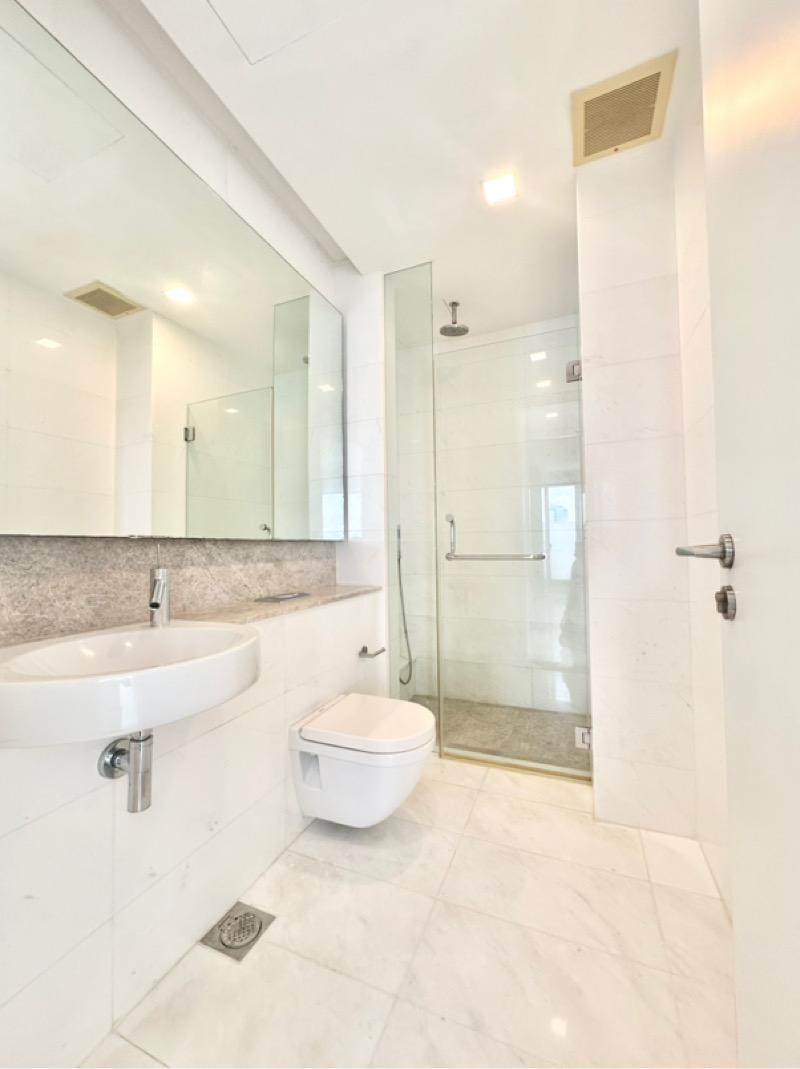 Reflections at Keppel Bay Condominium For Sale, $2,600,000, 3 Bed 2 Bath 1,550 sqft $1,677.00 psf