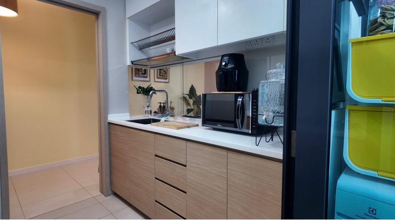 Treasure at Tampines Condominium For Sale, $1,950,000, 3 Bed 3 Bath 1,033 sqft $1,888.00 psf