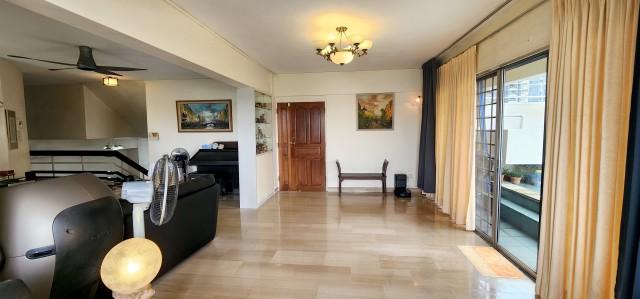 Prop-GPT: Condominium: D21  Pandan Valley