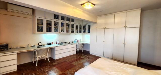 Pandan Valley Condominium For Sale, $4,700,000, 4 Bed 4 Bath 3,391 sqft $1,386.00 psf