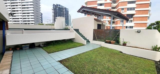 Pandan Valley Condominium For Sale, $4,700,000, 4 Bed 4 Bath 3,391 sqft $1,386.00 psf