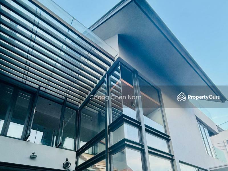 HILL TOP BUNGALOW @ FRANKEL /SIGLAP BANK