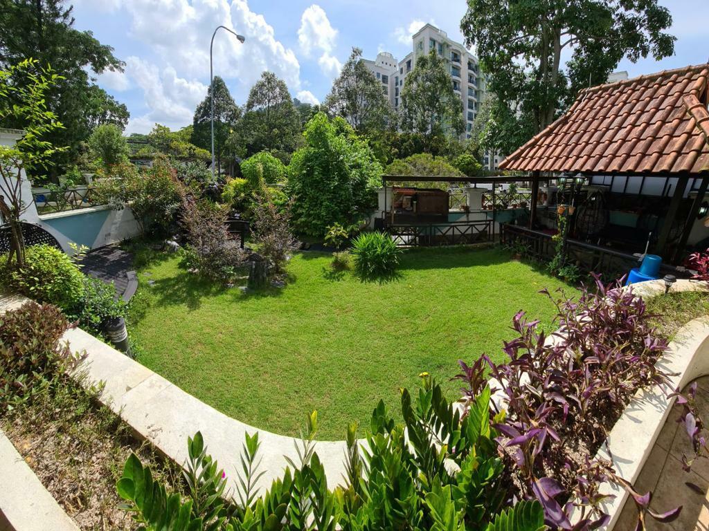 BUNGALOW AT SEMI-D PRICE BEAUTY WORLD  Karis  8100.5550