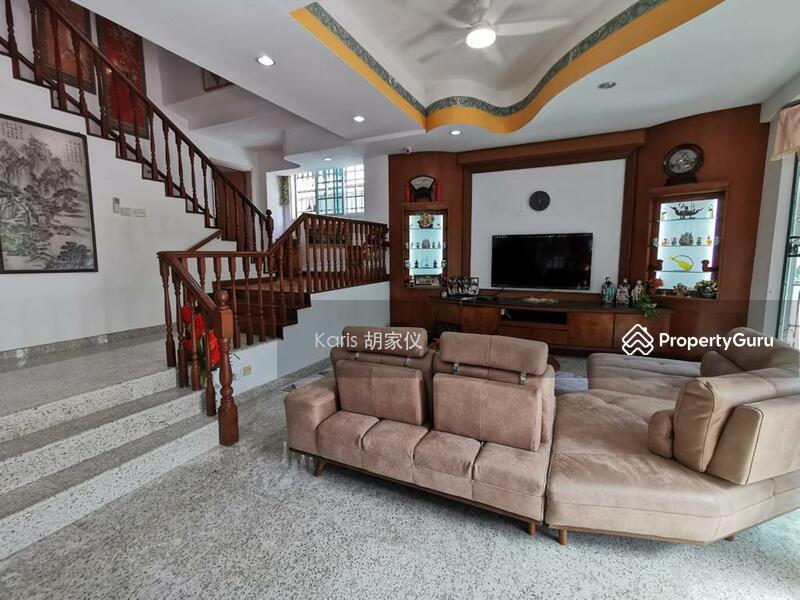 BUNGALOW AT SEMI-D PRICE BEAUTY WORLD  Karis  8100.5550