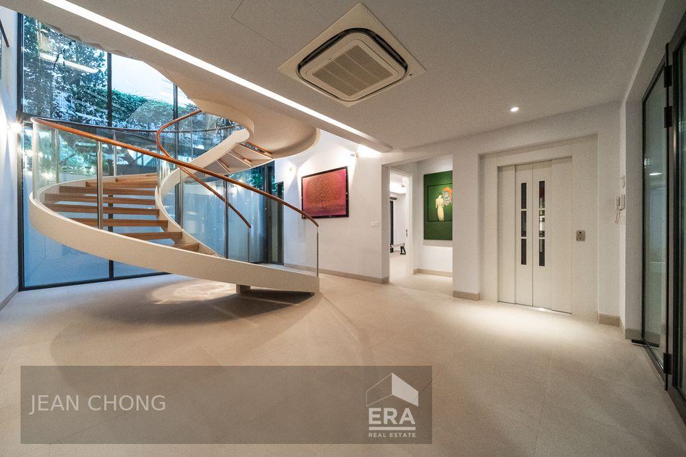 A Rare Masterpiece Within District 10’s Prestigious Gcb Enclave!